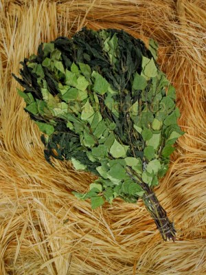 Веник берёзовый с крапивой